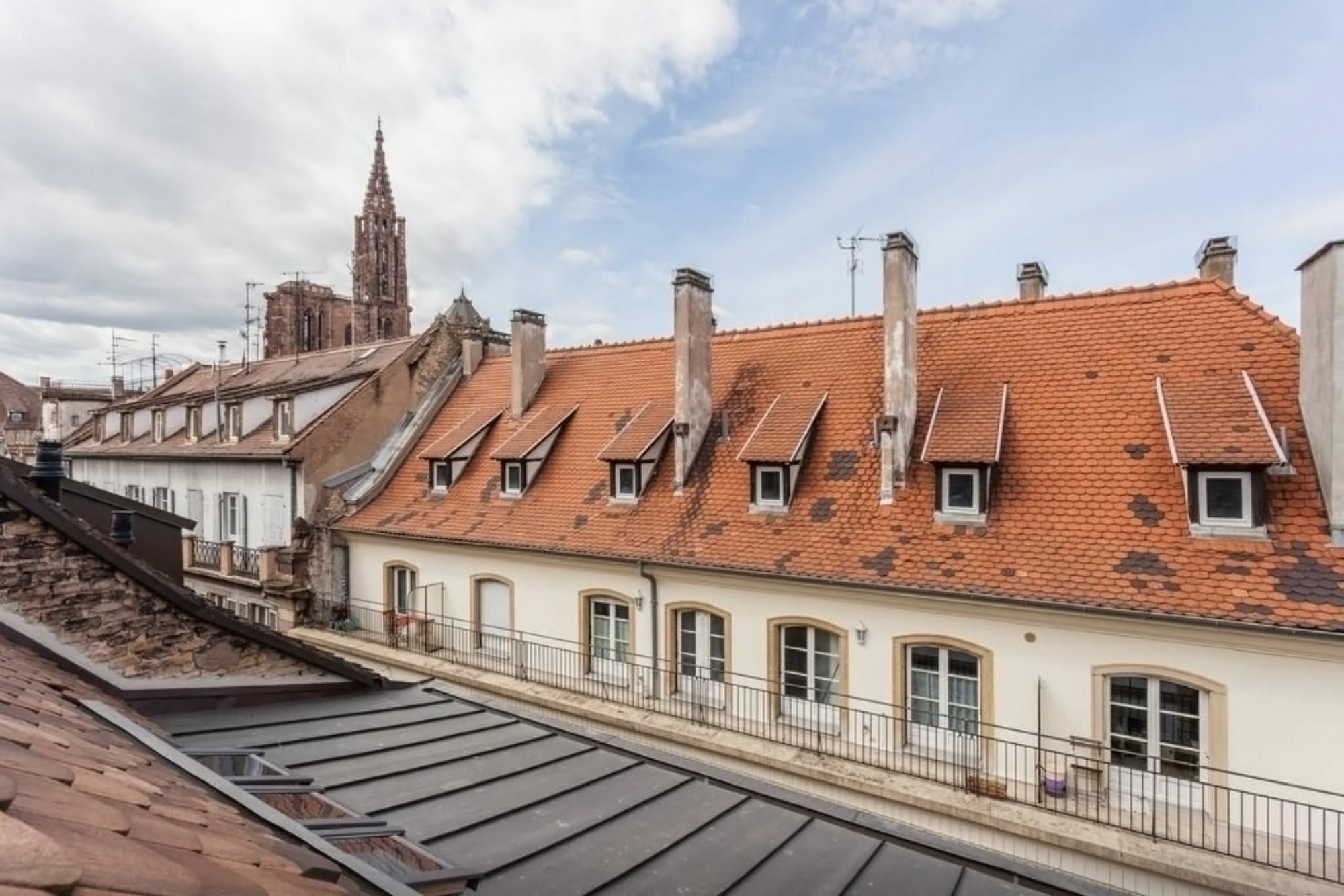 Appartement Typique Et Cosy A Deux Pas De La Cathedrale Strasbourg Eksteriør billede